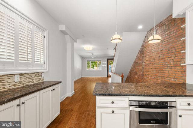 751 S MARVINE ST, Philadelphia, PA 19147