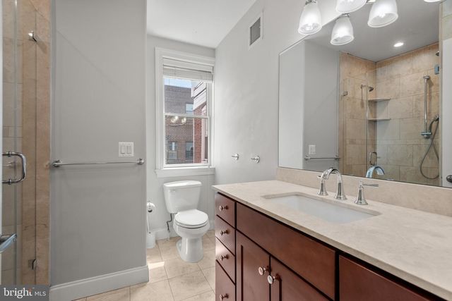 751 S MARVINE ST, Philadelphia, PA 19147