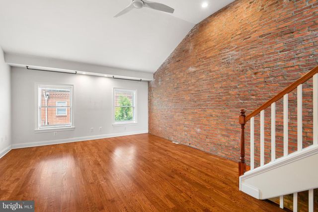751 S MARVINE ST, Philadelphia, PA 19147
