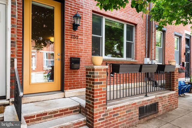 751 S MARVINE ST, Philadelphia, PA 19147