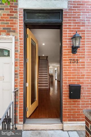751 S MARVINE ST, Philadelphia, PA 19147