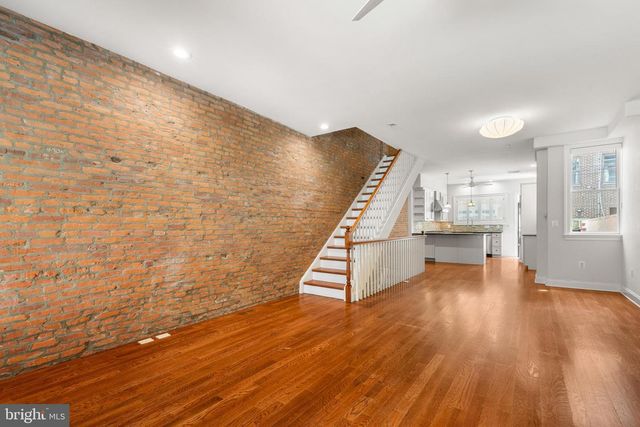 751 S MARVINE ST, Philadelphia, PA 19147