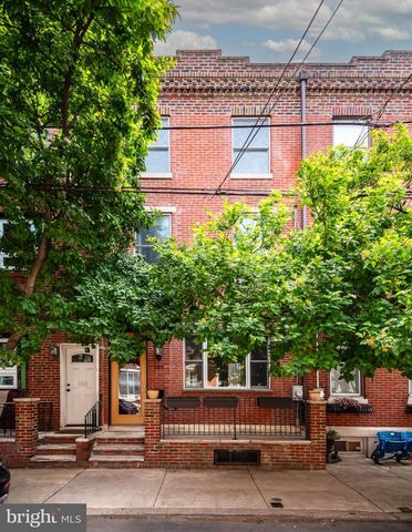 751 S MARVINE ST, Philadelphia, PA 19147
