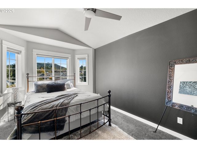 2959 Sw EMERALD Ave, Gresham, OR 97080