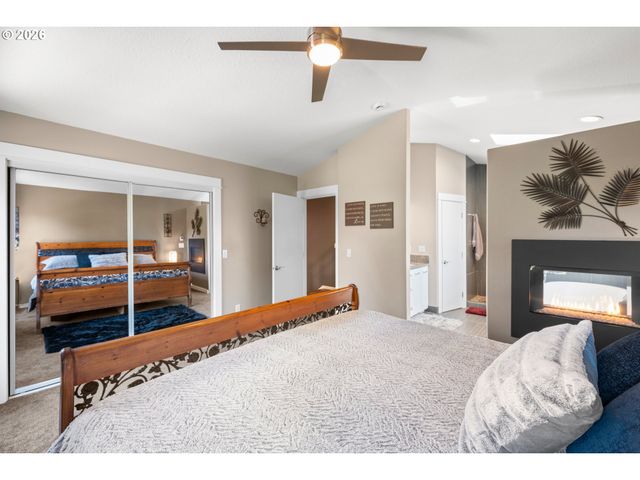 2959 Sw EMERALD Ave, Gresham, OR 97080