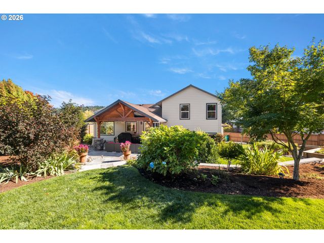 2959 Sw EMERALD Ave, Gresham, OR 97080