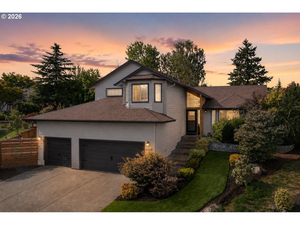 2959 Sw EMERALD Ave, Gresham, OR 97080