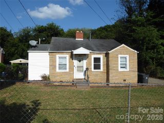2612 Elon Street, Charlotte, NC 28208