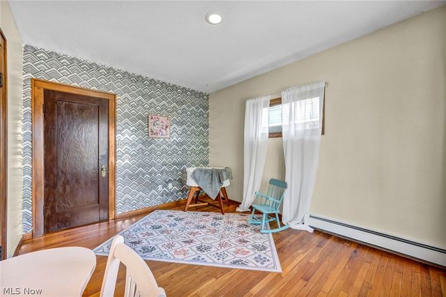 17435 Lake Avenue, Lakewood, OH 44107