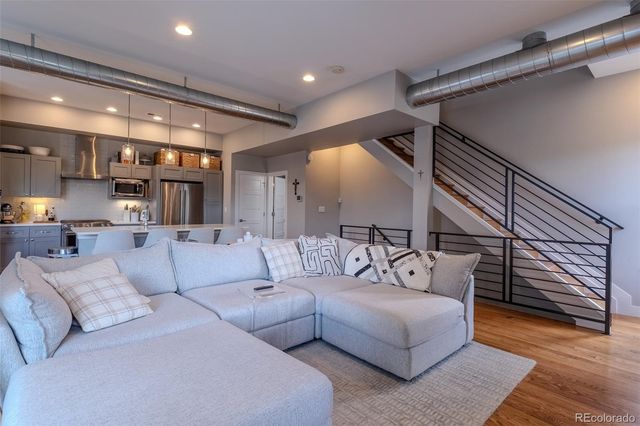 3318 S Washington Street, Englewood, CO 80113