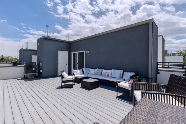 3318 S Washington Street, Englewood, CO 80113