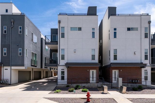 3318 S Washington Street, Englewood, CO 80113