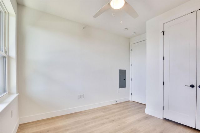 1701 Simond Ave 633, Austin, TX 78723