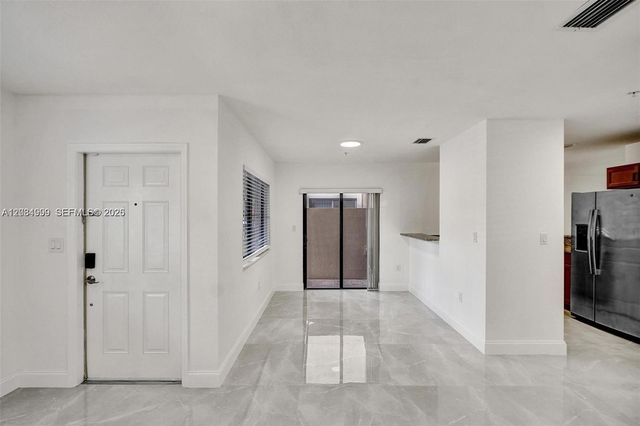 22511 SW 88th Pl 6-24, Cutler Bay, FL 33190