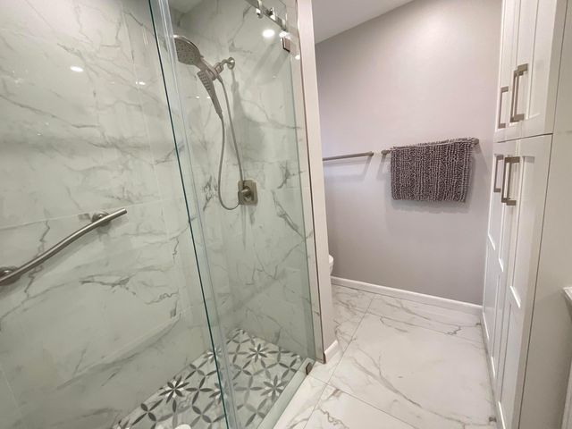 5574 Royal Lake Circle, Boynton Beach, FL 33437