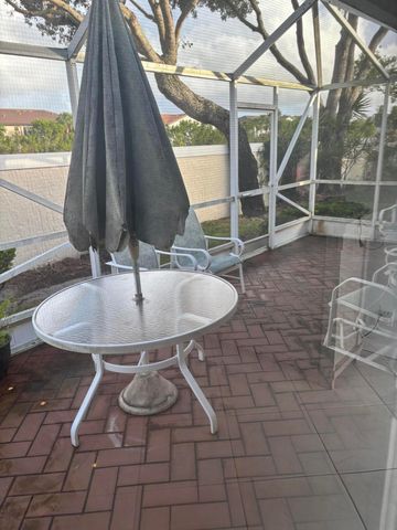 5574 Royal Lake Circle, Boynton Beach, FL 33437