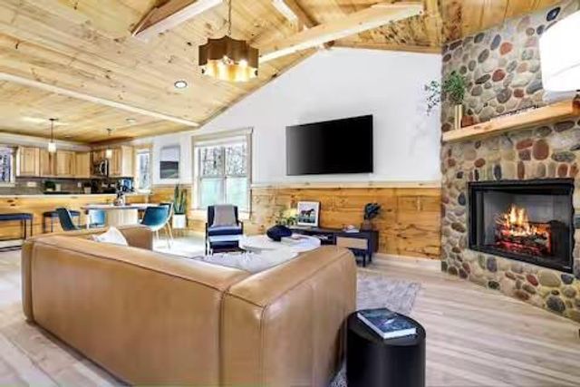 293 Scott Hollow Road, Ellijay, GA 30540