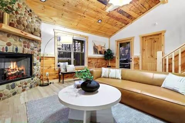 293 Scott Hollow Road, Ellijay, GA 30540