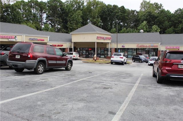 441 N.Deshong, Stone Mountain, GA 30087