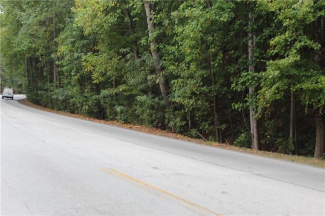 441 N.Deshong, Stone Mountain, GA 30087