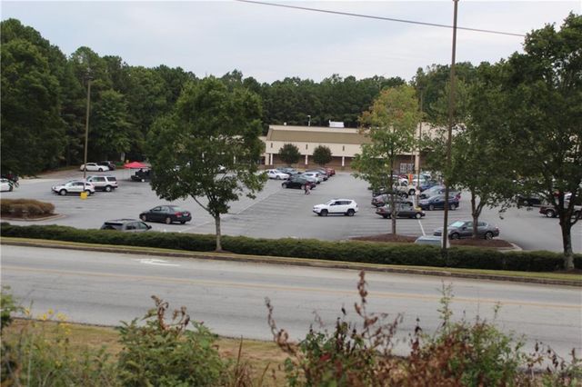 441 N.Deshong, Stone Mountain, GA 30087