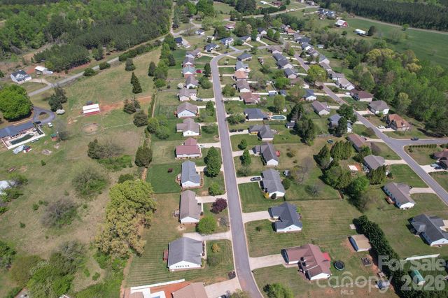 1478 Farmington Hills Drive, Conover, NC 28613