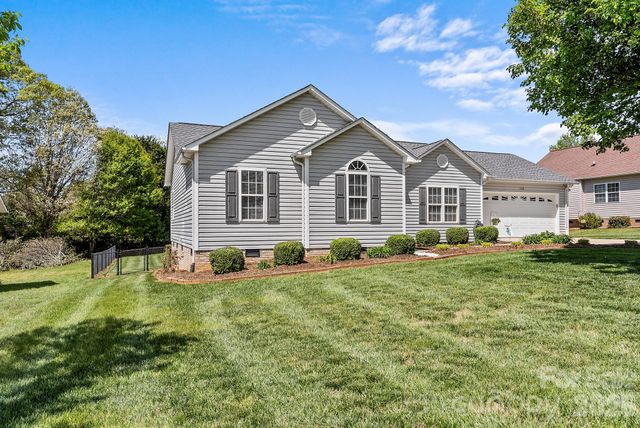 1478 Farmington Hills Drive, Conover, NC 28613