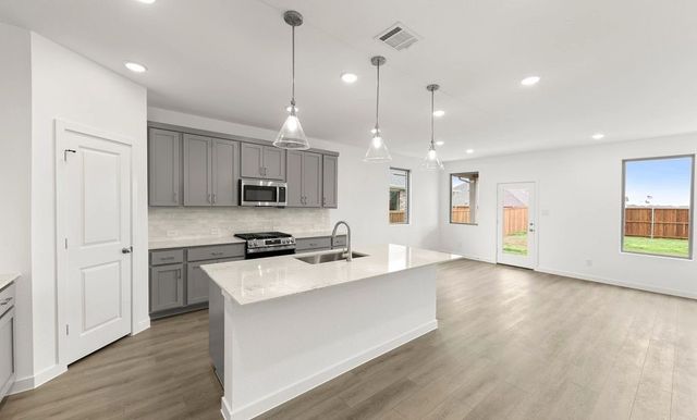 1328 Parkdale Street, Forney, TX 75126