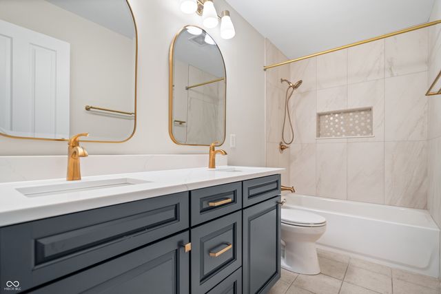 12044 Bird Key Boulevard, Fishers, IN 46037