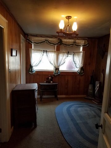 4 DELAVAN Avenue, Greenfield, NY 12850