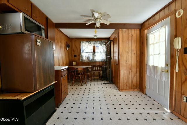 4 DELAVAN Avenue, Greenfield, NY 12850