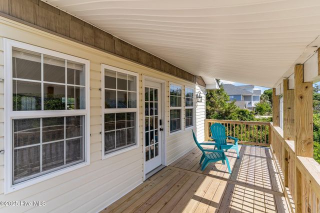 115 SE 43rd Street, Oak Island, NC 28465