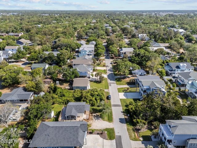 115 SE 43rd Street, Oak Island, NC 28465