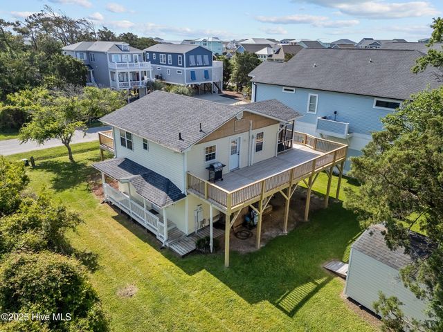 115 SE 43rd Street, Oak Island, NC 28465