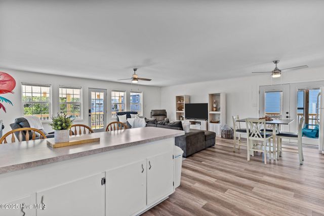 115 SE 43rd Street, Oak Island, NC 28465
