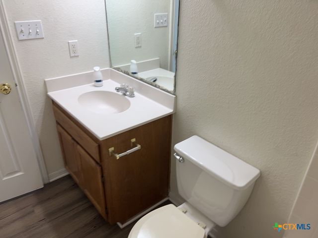 301 W Avenue D, Copperas Cove, TX 76522