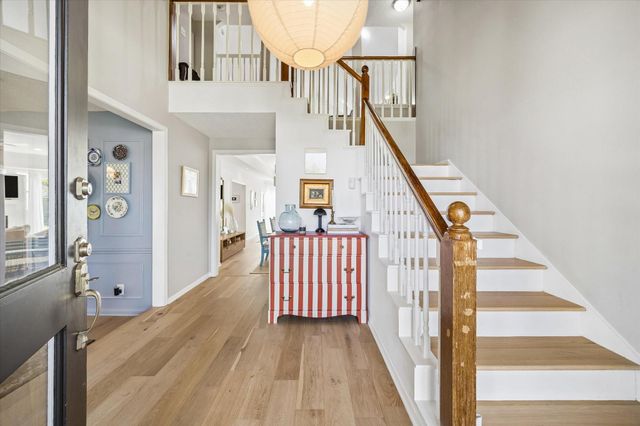 2107 Ashgrove Drive, Houston, TX 77077