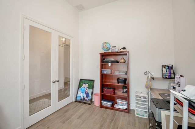 1413 Swayze Street, Magnolia, TX 77354