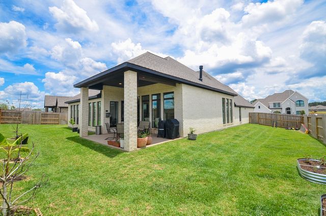 1413 Swayze Street, Magnolia, TX 77354