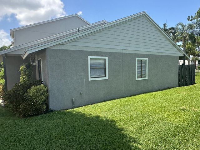 3801 INLET Circle, Greenacres, FL 33463