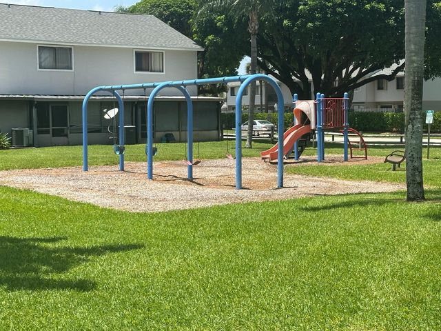 3801 INLET Circle, Greenacres, FL 33463