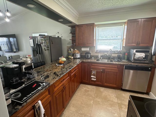 3801 INLET Circle, Greenacres, FL 33463