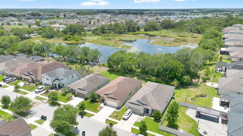 Image 21 of property listing at 14254 SERANOA DRIVE, Orlando, FL 32824