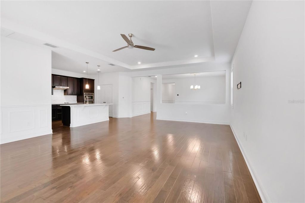 Image 6 of property listing at 14254 SERANOA DRIVE, Orlando, FL 32824