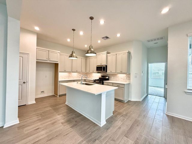 620 Silver Pear Court, Montgomery, TX 77316