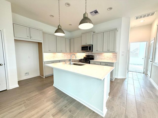 620 Silver Pear Court, Montgomery, TX 77316