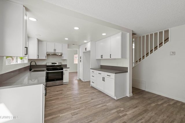 4554 Moonraker Road, Palmdale, CA 93552