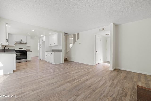 4554 Moonraker Road, Palmdale, CA 93552