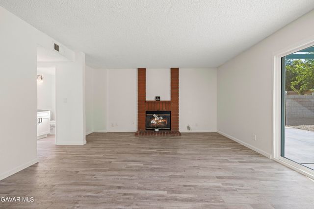 4554 Moonraker Road, Palmdale, CA 93552