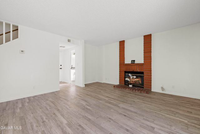 4554 Moonraker Road, Palmdale, CA 93552